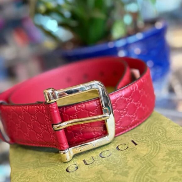 New Gucci Red Guccissima Belt sz 80 Leather